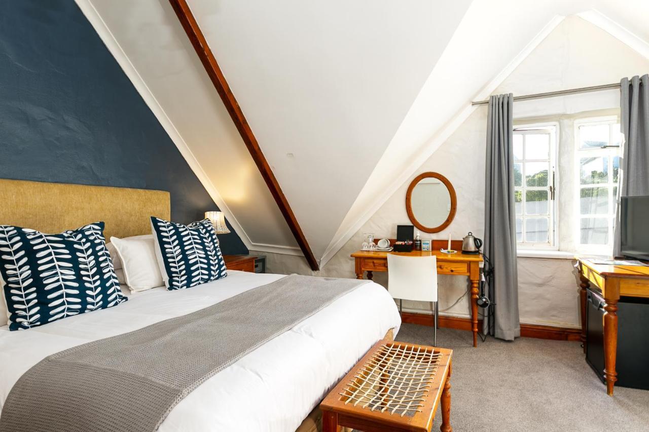 Adventure Pad'S By The Farmhouse Hotel Лангебан Екстериор снимка