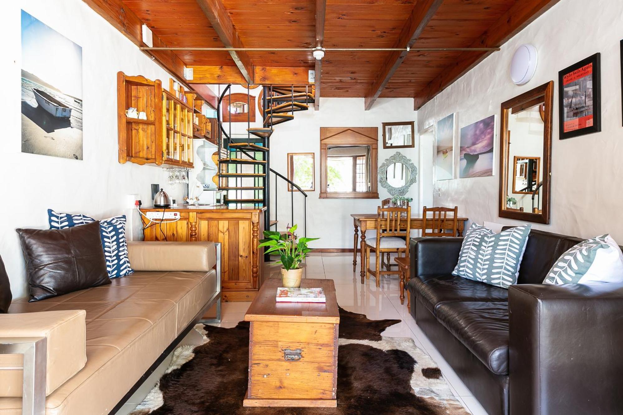 Adventure Pad'S By The Farmhouse Hotel Лангебан Стая снимка